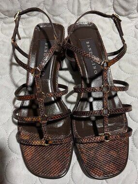Bandolino Women's Brown Courts